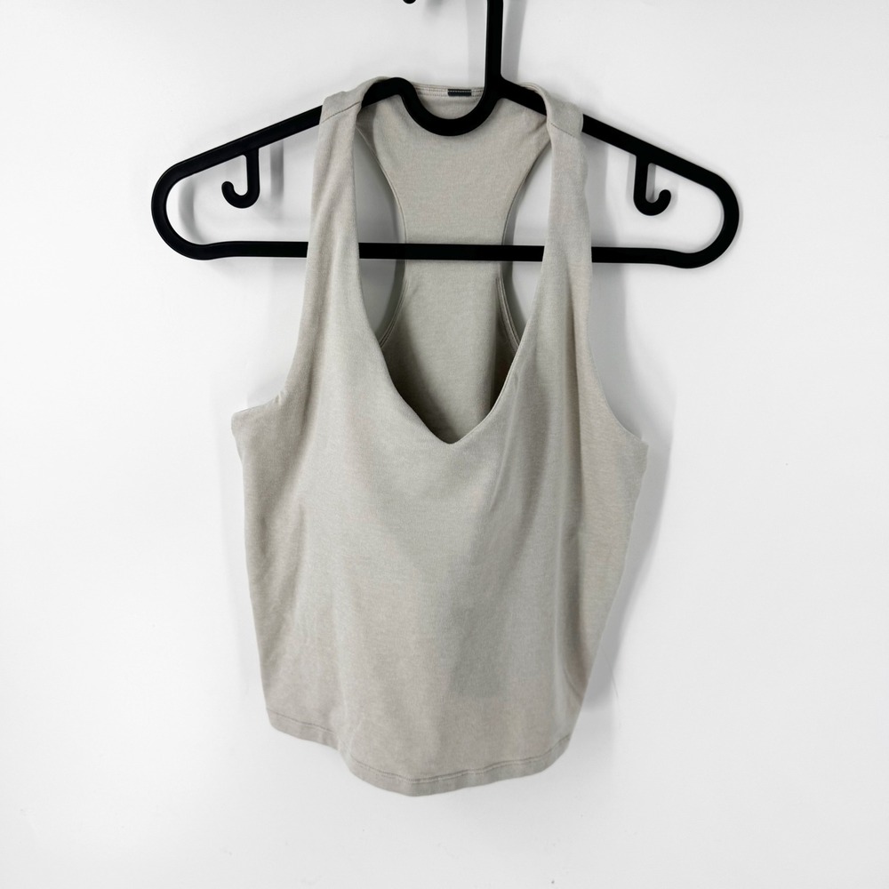 Vuori Halo Essential Tank Heathered Beige V-Neck Racerback Crop Top Womens XXS